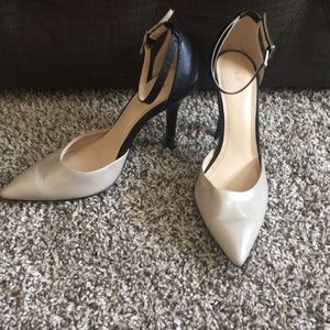 BCBGeneration Shoes - Two toned BCBGeneration heels BCBGeneration Shoes - Two toned BCBGeneration heels